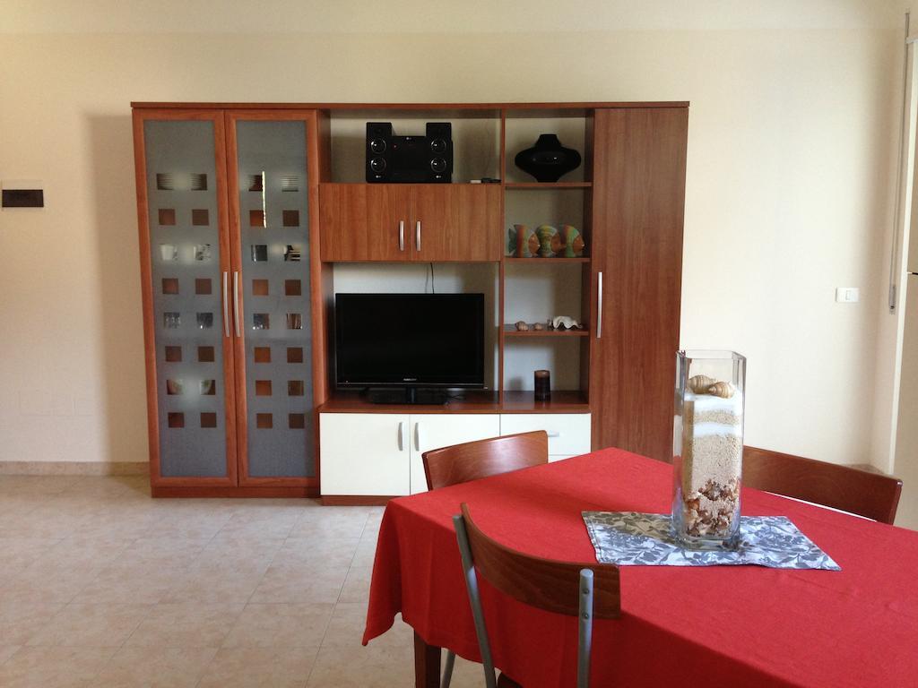 Ferienwohnung Blumen Bad Beach Metapont Zimmer foto